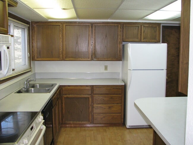 Building Photo - Three Bedroom with Wood Stove