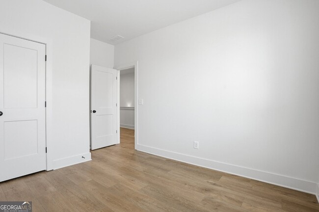 Building Photo - 2597 Mackintosh Ct