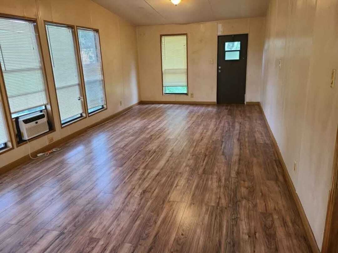 Building Photo - 6532 Mangrove Dr