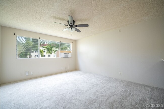 Building Photo - 1bd/1ba/1pkg Condominium in Koolau Vista |...