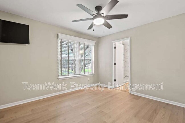 Building Photo - 1163 Monaco Dr