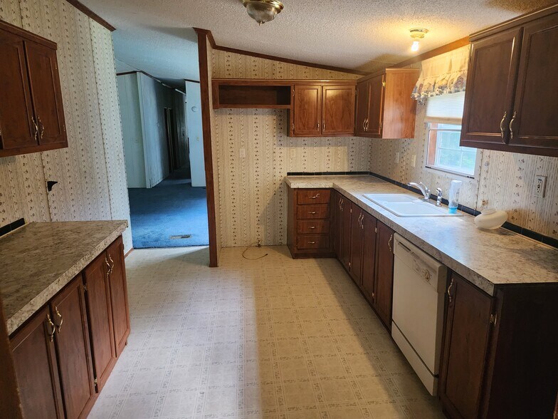 Building Photo - 245 Turtle Hill Ct