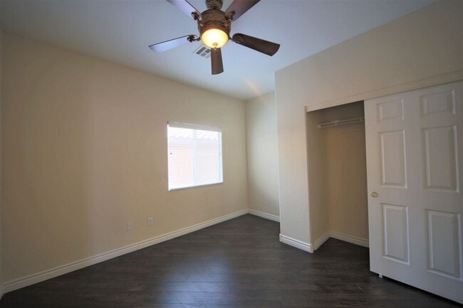 Building Photo - Gorgeous 3Bed/2Bath/2Car, 2-Story Home located in Caparola at Southern Highlands