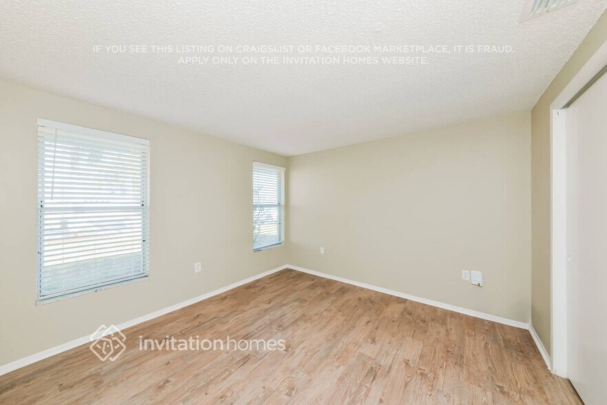 Building Photo - 1240 Waterside Ln