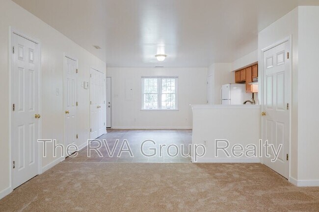 Building Photo - 2909 2nd Ave