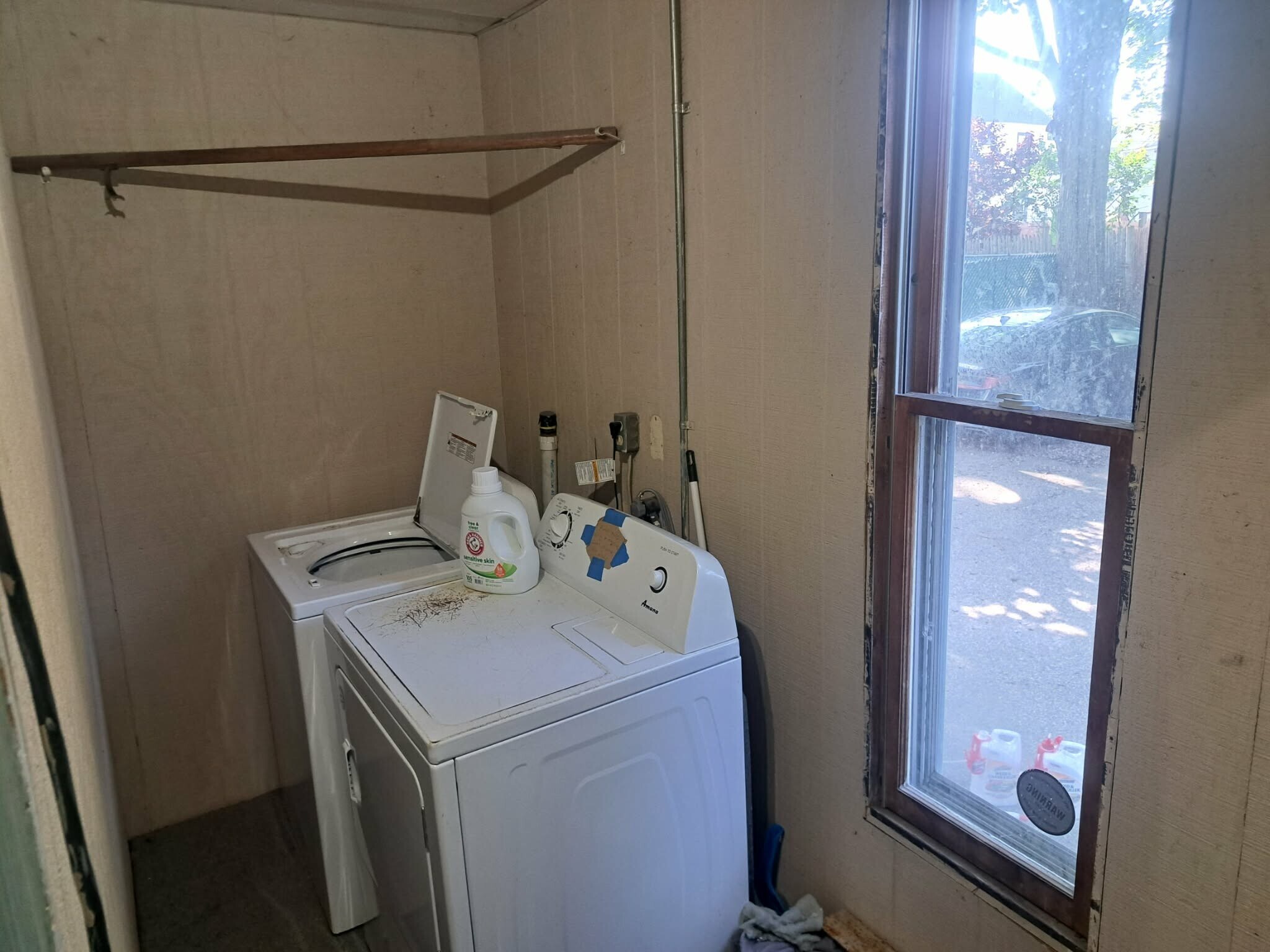 laundry room - 377 Pearl St