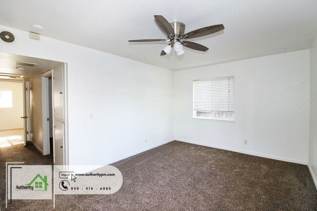 Building Photo - 19087 Leaf Ln