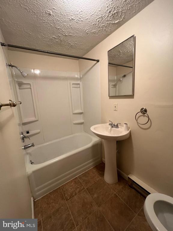 Building Photo - 204 WEST St