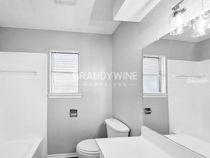 Building Photo - 1801 Briar Run