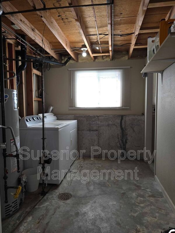 Building Photo - 4800 King Arthur Way