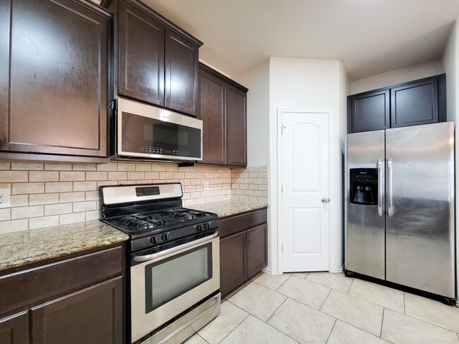 Building Photo - 4543 Stolz Trail