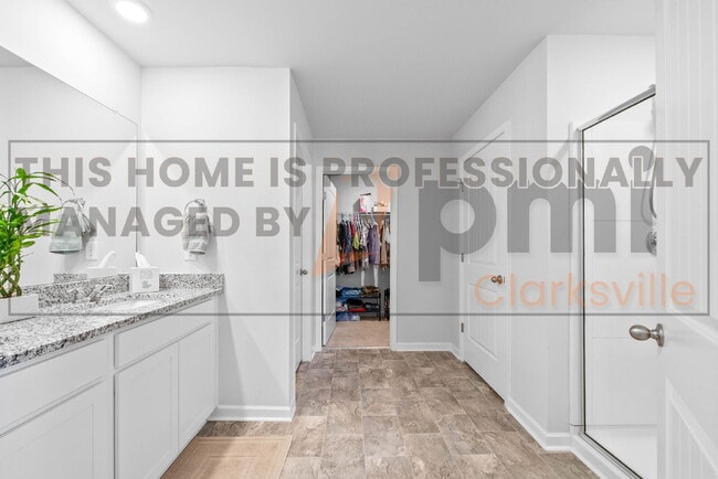 Building Photo - "JUST REDUCED - Charming Four Bedroom Retr...