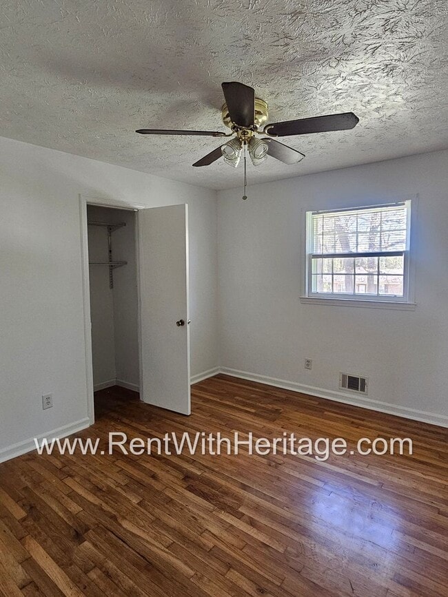 Building Photo - WOW! FANTASTIC RANCH TOTALLY UPDATED - LIKE BRAND NEW WITH ALL THE UPGRADES / ATTENTION TO DETAIL...