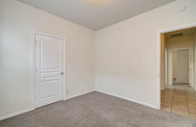 Building Photo - 3102 Gianna Springs Ct