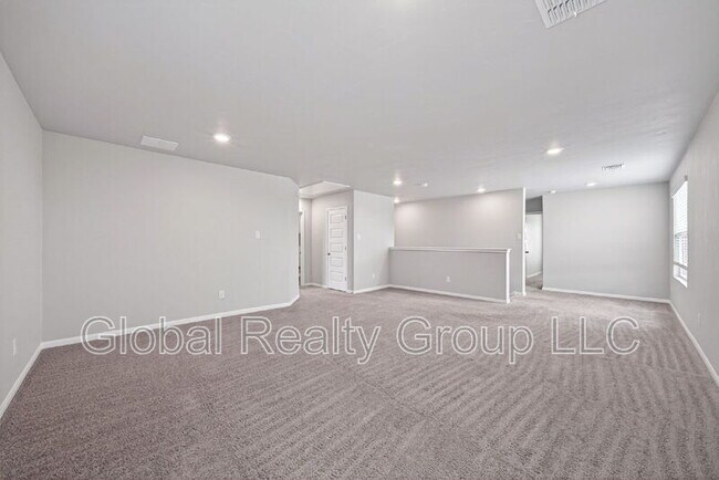 Building Photo - 4018 Fallow Xing