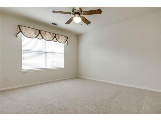 Building Photo - 7616 Jennifer Ln