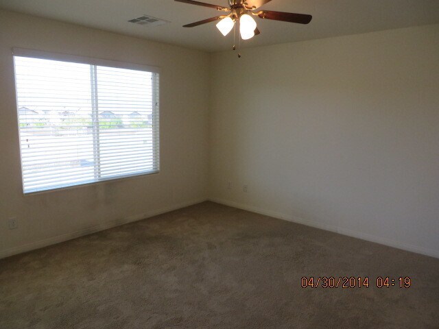 Building Photo - 3 Bedroom, 2.5 Bath Two Story Home Located...
