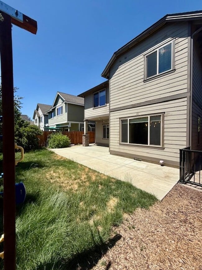 Building Photo - Lovely 3 Bedroom home in Mirada neighborho...