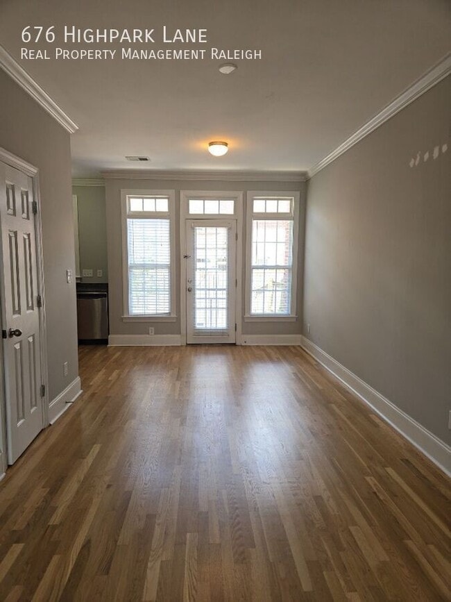 Building Photo - 676 Highpark Ln