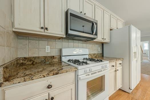 Building Photo - 903 Beaumont Ct