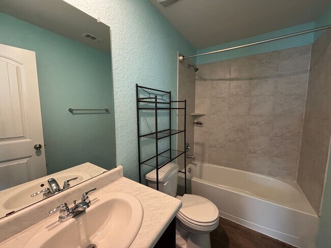 Building Photo - 14721 Hooded Merganser