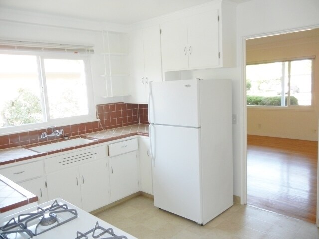 Building Photo - 945-947 15th Ave (LGC)