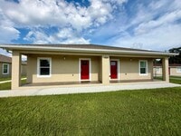 Building Photo - 1404 S Parsons Ave