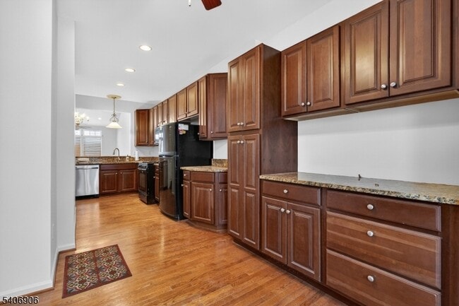 Building Photo - 3 Weber Ave