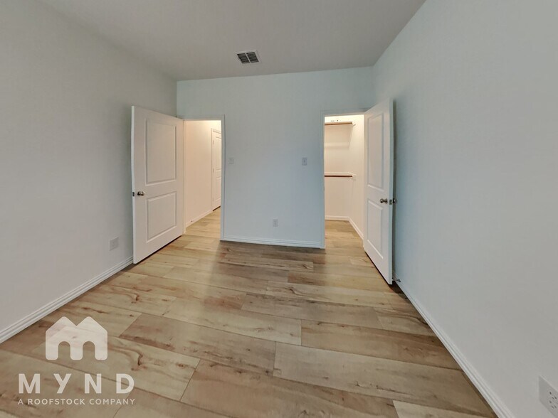 Building Photo - 3345 Cardinal Flower Pl
