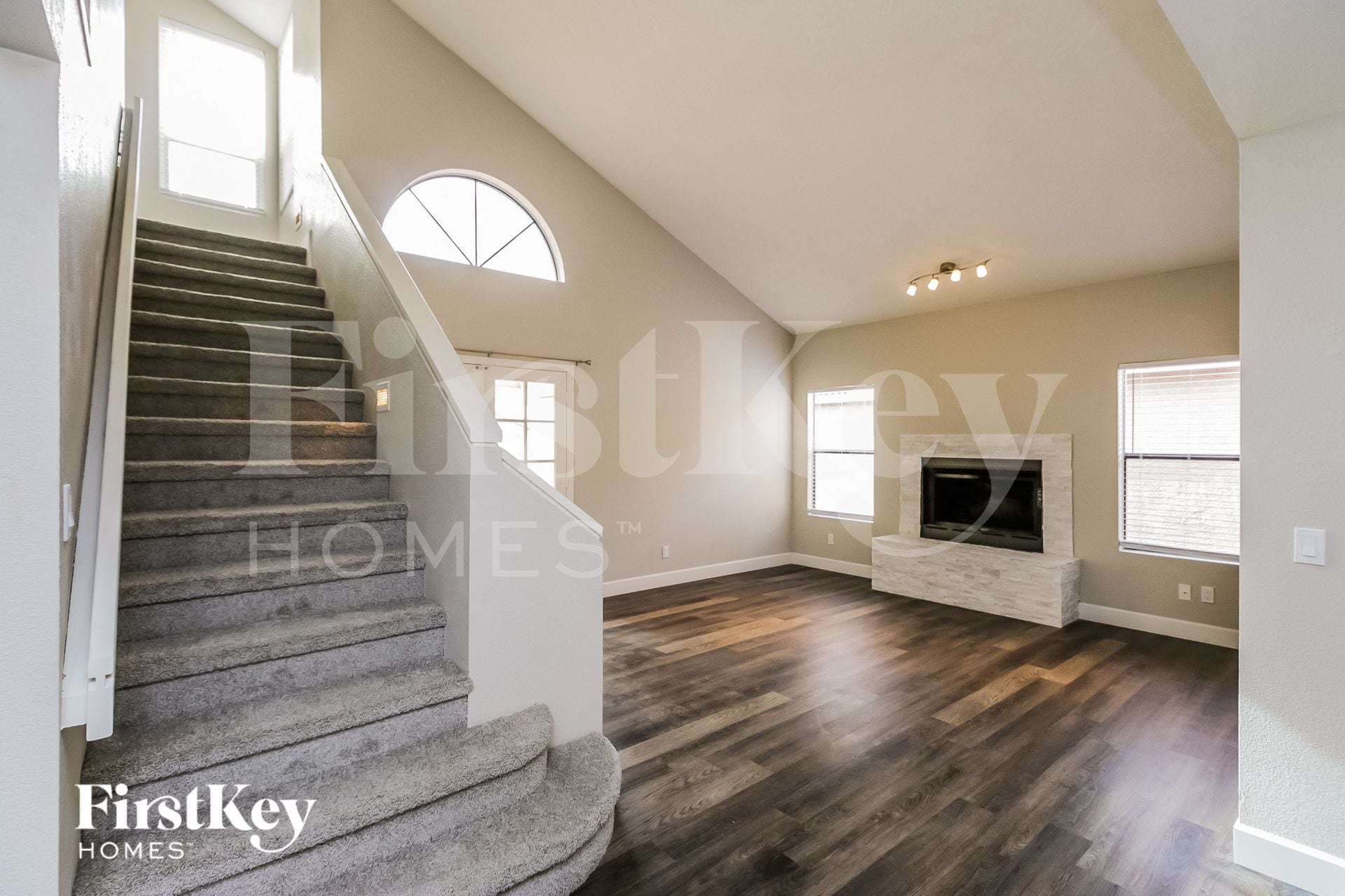 Building Photo - 121 W Gary Way