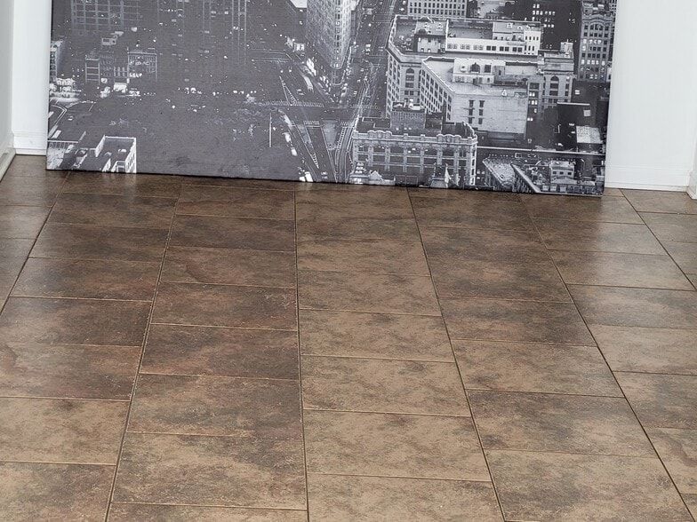 Dining Area - 16W470 Lake Dr