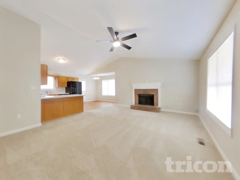 Building Photo - 302 Bethel Dr