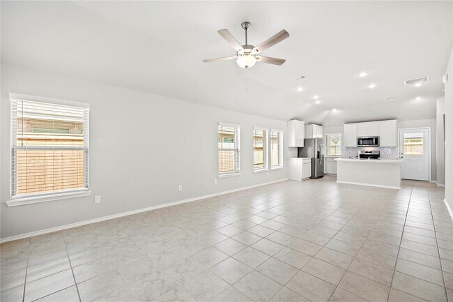 Building Photo - 106 Sweet Piper Ln