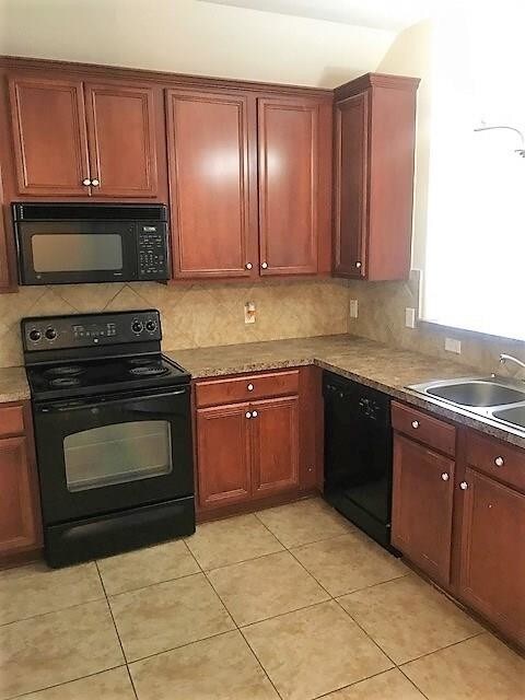 Building Photo - 21742 Orange Maple Ct