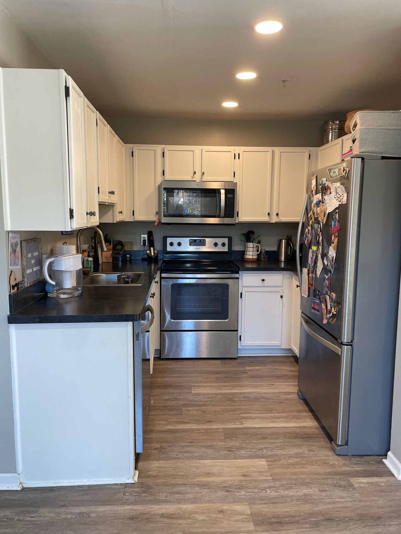 Building Photo - 1954 Lindsay Ln