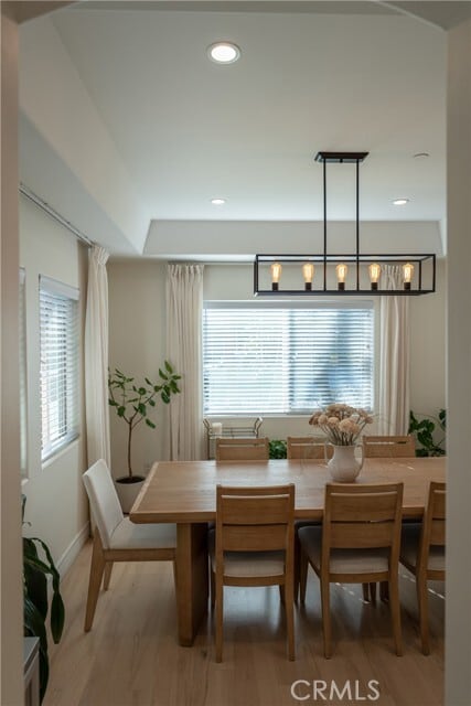 Building Photo - 2207 Warfield Ave