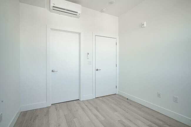 Building Photo - 2654 Coral St