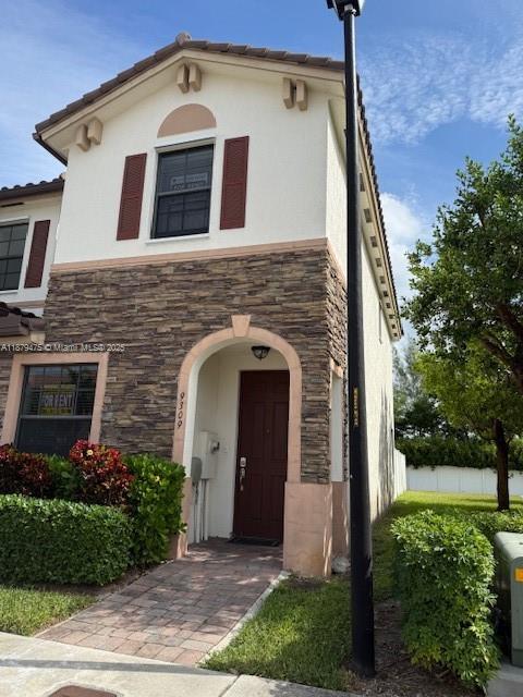 Building Photo - 9309 W 32nd Ln