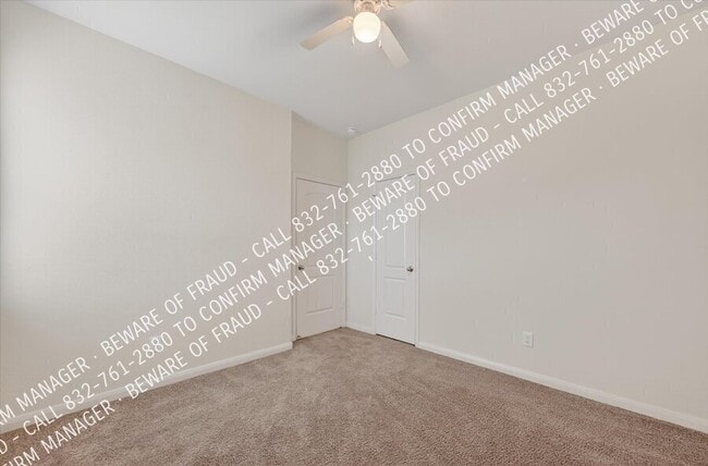 Building Photo - 2126 Redbud Dr