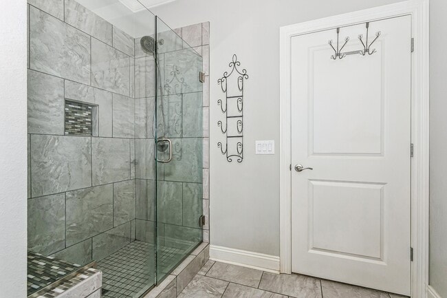 Building Photo - 9013 Timber Ln