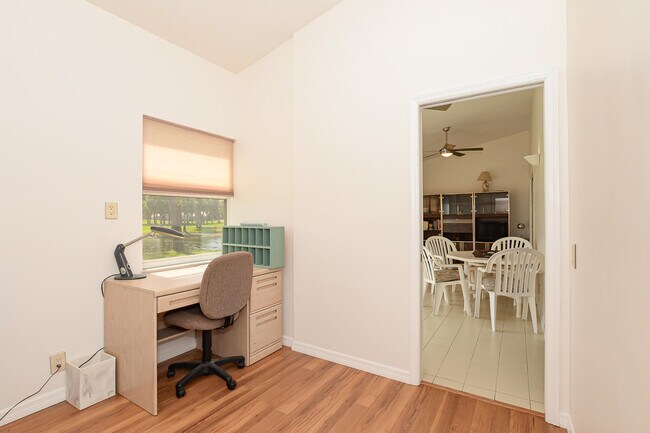 Building Photo - 4079 Garden Villas Ct