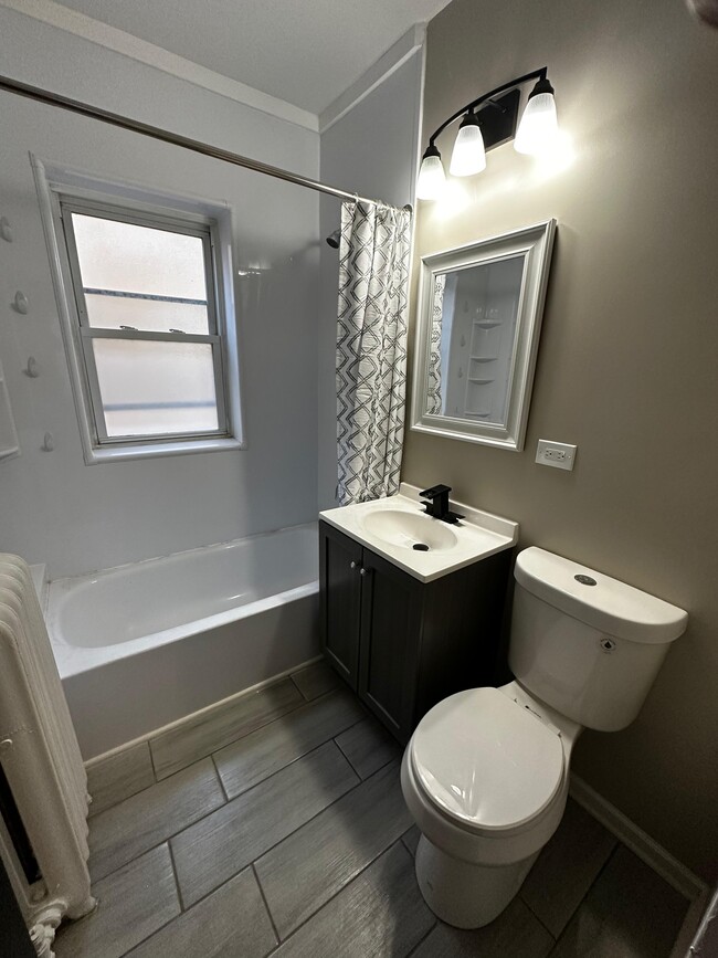 Bathroom 1 - 1132 Darrow Ave