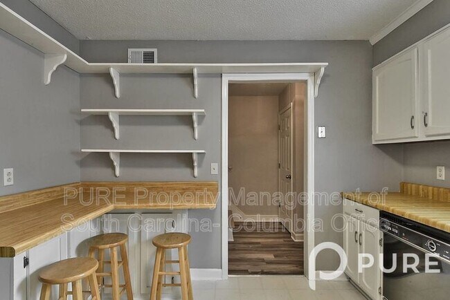 Building Photo - 341 Rutledge Pl