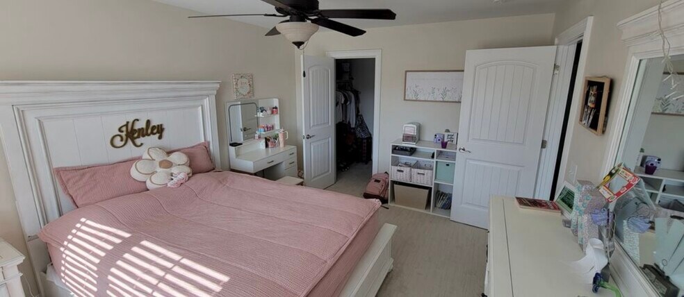 Building Photo - 745 Glennbrooke Blvd