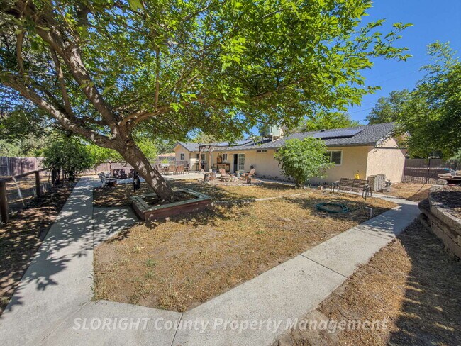 Building Photo - AVAILABLE MAY - Atascadero Home with Backyard Oasis + Bonus Office