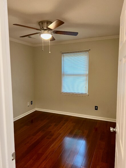 Building Photo - 6212 Long Pine Dr