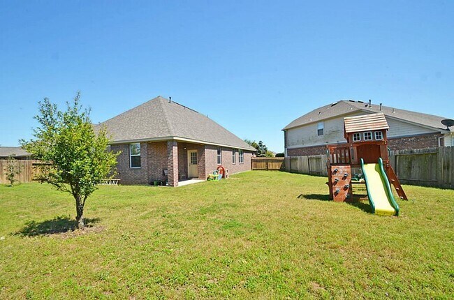 Building Photo - 24562 Carlton Springs Ln