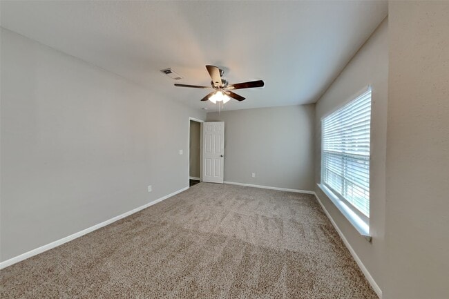 Building Photo - 4919 Cotter Lake Dr