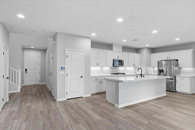 Building Photo - 10423 Stroma Ave