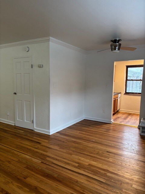 Building Photo - 5519 5th Ave